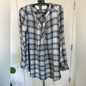 Plaid lace up maternity tunic, size small.